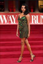 Celebrity Photo: Simone Ashley
6 Photos
Photoset #736128
@BestEyeCandy.com