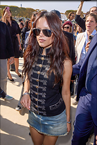 Celebrity Photo: Jenna Ortega
1366x2048 1.3 mb
Viewed 9 times
@BestEyeCandy.com