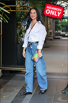 Celebrity Photo: Katy Perry
2000x3000 3.3 mb
Viewed 0 times
@BestEyeCandy.com