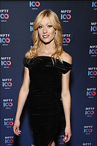 Celebrity Photo: Katherine McNamara
1200x1800 285 kb
Viewed 16 times
@BestEyeCandy.com