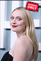 Celebrity Photo: Dakota Fanning
3333x5000 1.7 mb
Viewed 1 time
@BestEyeCandy.com