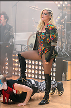 Celebrity Photo: Kesha Sebert
2369x3600 1.1 mb
Viewed 3 times
@BestEyeCandy.com