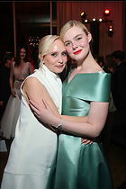 Celebrity Photo: Elle Fanning
1200x1800 173 kb
Viewed 9 times
@BestEyeCandy.com