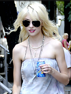 Celebrity Photo: Taylor Momsen
1660x2200 262 kb
Viewed 5 times
@BestEyeCandy.com