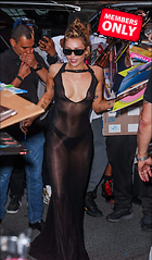 Celebrity Photo: Miley Cyrus
587x1000 100 kb
Viewed 1 time
@BestEyeCandy.com