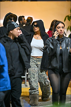 Celebrity Photo: Kourtney Kardashian
6 Photos
Photoset #715853
@BestEyeCandy.com