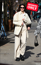Kendall Jenner candids Out and about in New York 24.02..20.2020
2964x4620 5.2 mb
Viewed 1 time
@BestEyeCandy.com