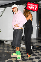 Celebrity Photo: Hailey Baldwin
1633x2449 1.7 mb
Viewed 1 time
@BestEyeCandy.com