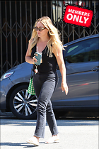 Celebrity Photo: Hilary Duff
2333x3500 2.7 mb
Viewed 2 times
@BestEyeCandy.com