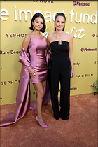 Celebrity Photo: Selena Gomez
1366x2048 1.2 mb
Viewed 6 times
@BestEyeCandy.com