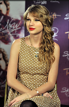 Celebrity Photo: Taylor Swift
1955x3000   904 kb
Viewed 13 times
@BestEyeCandy.com