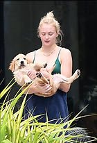 Celebrity Photo: Sophie Turner
2041x3000 801 kb
Viewed 3 times
@BestEyeCandy.com