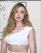 Celebrity Photo: Peyton Roi List
1613x2048 827 kb
Viewed 10 times
@BestEyeCandy.com