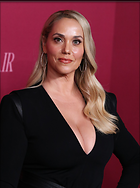 Celebrity Photo: Elizabeth Berkley
2676x3600 620 kb
Viewed 17 times
@BestEyeCandy.com