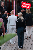 Celebrity Photo: Kristen Stewart
1824x2736 1.6 mb
Viewed 1 time
@BestEyeCandy.com