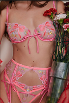 Celebrity Photo: Barbara Palvin
667x1000 117 kb
Viewed 5 times
@BestEyeCandy.com
