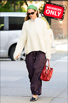 Celebrity Photo: Katie Holmes
2333x3500 2.7 mb
Viewed 1 time
@BestEyeCandy.com