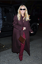 Celebrity Photo: Sydney Sweeney
4 Photos
Photoset #729072
@BestEyeCandy.com