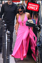 Celebrity Photo: Kimberly Kardashian
2159x3238 3.0 mb
Viewed 1 time
@BestEyeCandy.com