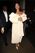 Celebrity Photo: Rihanna
1366x2048 815 kb
Viewed 3 times
@BestEyeCandy.com