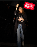 Celebrity Photo: Jennifer Aniston
2710x3500 1.8 mb
Viewed 0 times
@BestEyeCandy.com