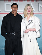 Celebrity Photo: Elle Fanning
1566x2048 915 kb
Viewed 4 times
@BestEyeCandy.com