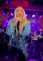 Celebrity Photo: Gwen Stefani
1534x2203 1.5 mb
Viewed 3 times
@BestEyeCandy.com