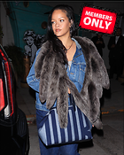 Celebrity Photo: Rihanna
2257x2821 3.2 mb
Viewed 0 times
@BestEyeCandy.com