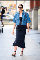 Celebrity Photo: Karlie Kloss
29 Photos
Photoset #712959
@BestEyeCandy.com