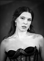 Celebrity Photo: Millie Bobby Brown
1477x2048 695 kb
Viewed 5 times
@BestEyeCandy.com