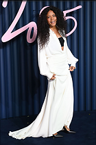 Celebrity Photo: Naomie Harris
5 Photos
Photoset #729221
@BestEyeCandy.com