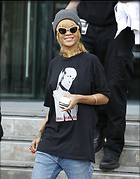 Celebrity Photo: Rihanna
1876x2399 442 kb
Viewed 8 times
@BestEyeCandy.com