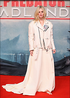 Celebrity Photo: Elle Fanning
1474x2048 880 kb
Viewed 6 times
@BestEyeCandy.com