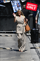 Celebrity Photo: Heidi Klum
2333x3500 3.1 mb
Viewed 1 time
@BestEyeCandy.com