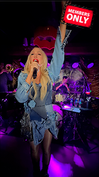 Celebrity Photo: Gwen Stefani
1968x3500 1.6 mb
Viewed 0 times
@BestEyeCandy.com