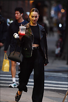 Celebrity Photo: Lily James
7 Photos
Photoset #722217
@BestEyeCandy.com