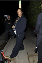 Celebrity Photo: Rihanna
667x1000 76 kb
Viewed 10 times
@BestEyeCandy.com