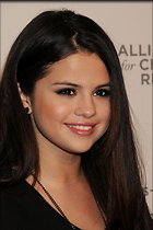 Celebrity Photo: Selena Gomez
2550x3827 1,117 kb
Viewed 6 times
@BestEyeCandy.com