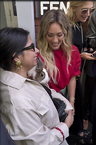 Celebrity Photo: Hilary Duff
1957x2936 1.3 mb
Viewed 5 times
@BestEyeCandy.com