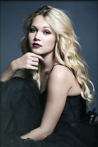 Celebrity Photo: Kelli Berglund
3 Photos
Photoset #705165
@BestEyeCandy.com