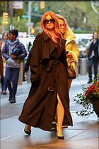 Celebrity Photo: Isla Fisher
1200x1800 251 kb
Viewed 16 times
@BestEyeCandy.com