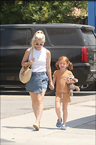 Celebrity Photo: Kate Mara
1455x2182 1.3 mb
Viewed 7 times
@BestEyeCandy.com