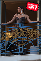 Celebrity Photo: Eva Longoria
2820x4230 2.1 mb
Viewed 1 time
@BestEyeCandy.com