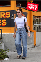 Celebrity Photo: Lucy Hale
2333x3500 2.3 mb
Viewed 1 time
@BestEyeCandy.com