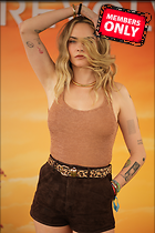 Celebrity Photo: Cara Delevingne
2400x3600 1.6 mb
Viewed 1 time
@BestEyeCandy.com