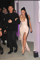 Celebrity Photo: Kimberly Kardashian
1467x2200 1.2 mb
Viewed 18 times
@BestEyeCandy.com