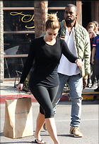 Celebrity Photo: Kimberly Kardashian
2066x3000 784 kb
Viewed 3 times
@BestEyeCandy.com