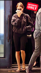 Celebrity Photo: Hailey Baldwin
1380x2458 1.8 mb
Viewed 0 times
@BestEyeCandy.com