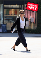 Celebrity Photo: Lisa Rinna
2510x3500 1.9 mb
Viewed 0 times
@BestEyeCandy.com