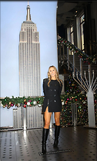 Celebrity Photo: Nikki Glaser
1280x2122 331 kb
Viewed 8 times
@BestEyeCandy.com